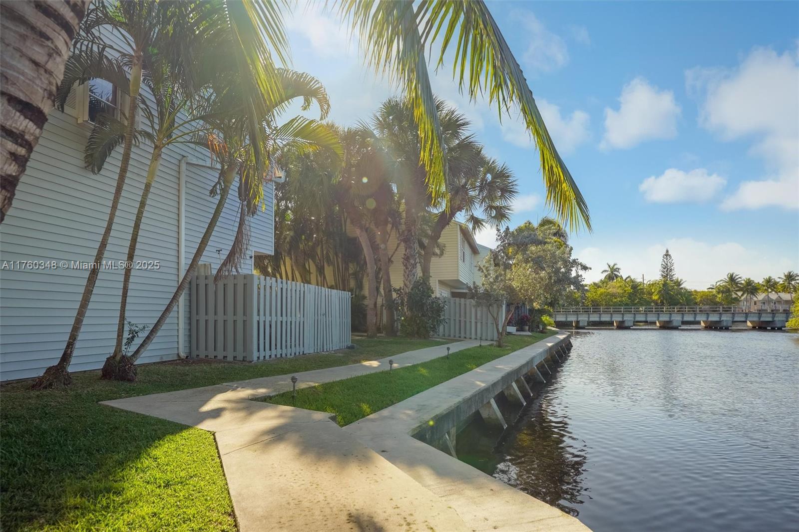 Edgewater Townhomes - Residential