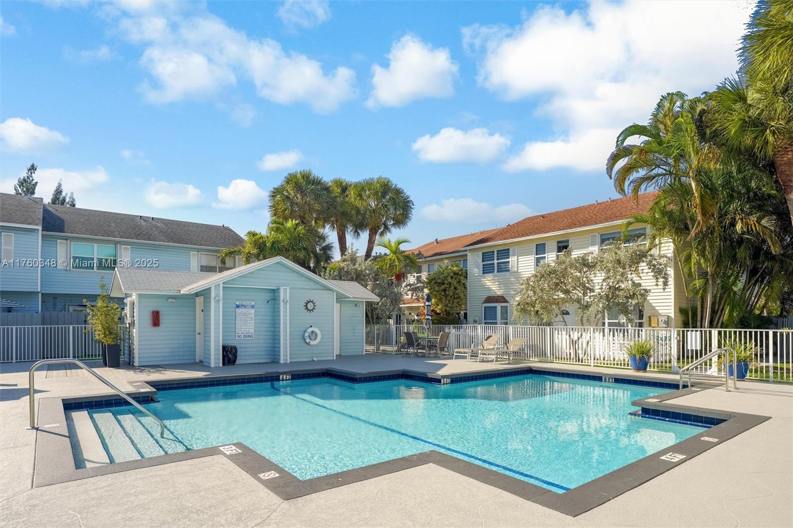 Edgewater Townhomes - Residential