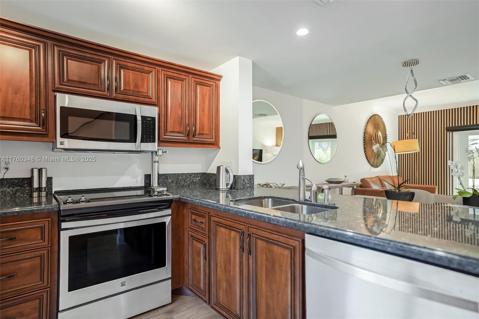 Edgewater Townhomes - Residential