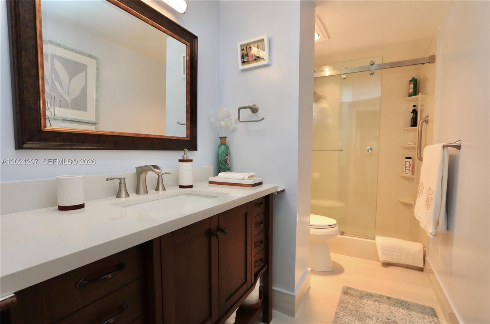 HILLCREST EAST NO 27 COND - Residential