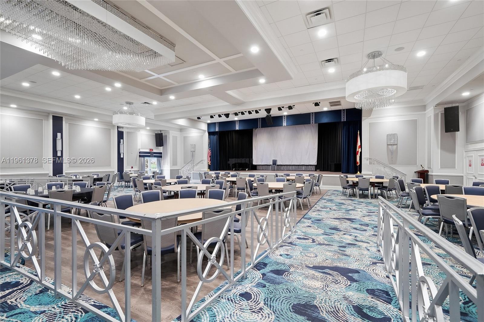 ALEXANDRA VILLAGE CONDO - Residential