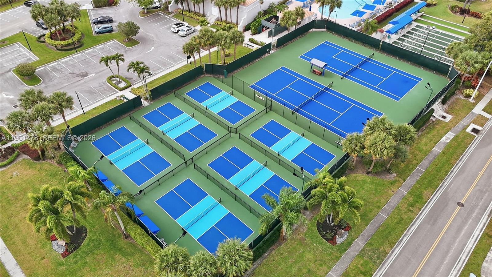 ALEXANDRA VILLAGE CONDO - Residential