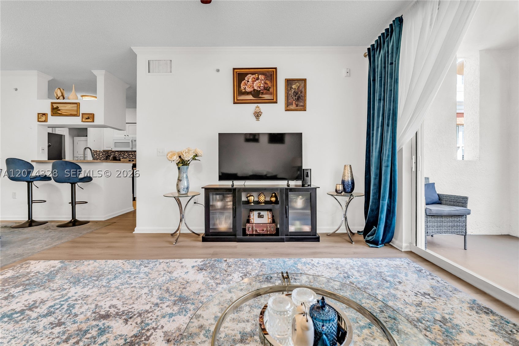 17145 N Bay Rd 4501