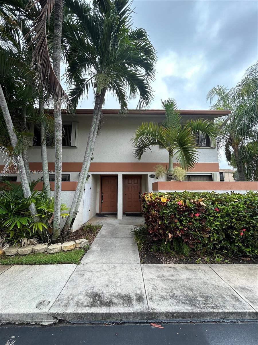 4401 SW 70th Ter 4401 - Image 1