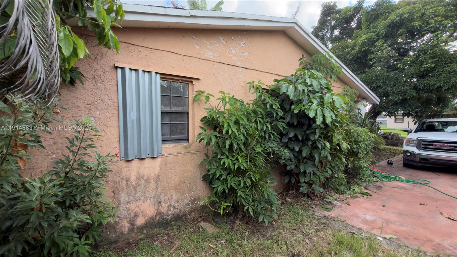 7TH ADDN TO RICHMOND HEIG - Residential