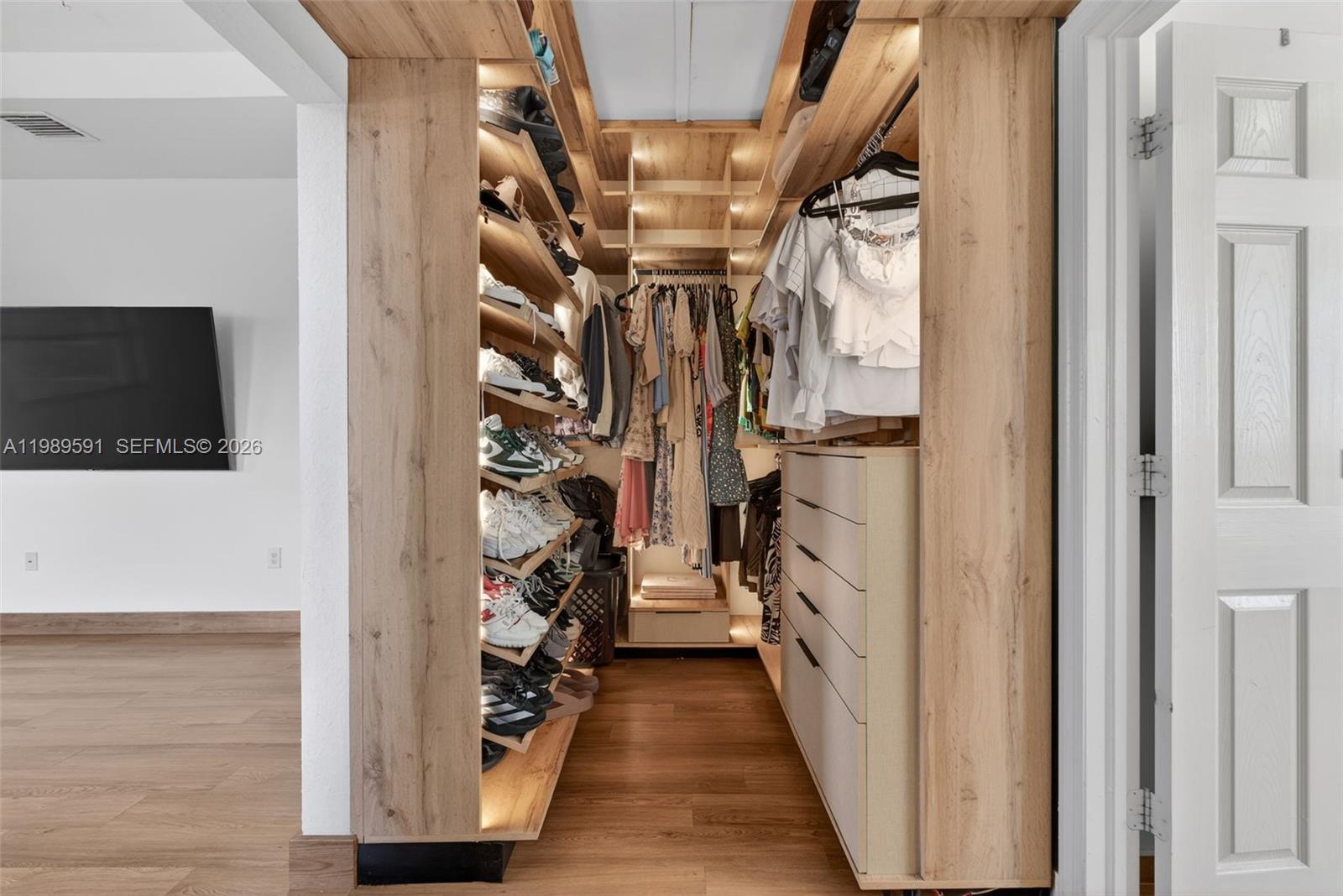 VENETIAN PARC WEST - Residential