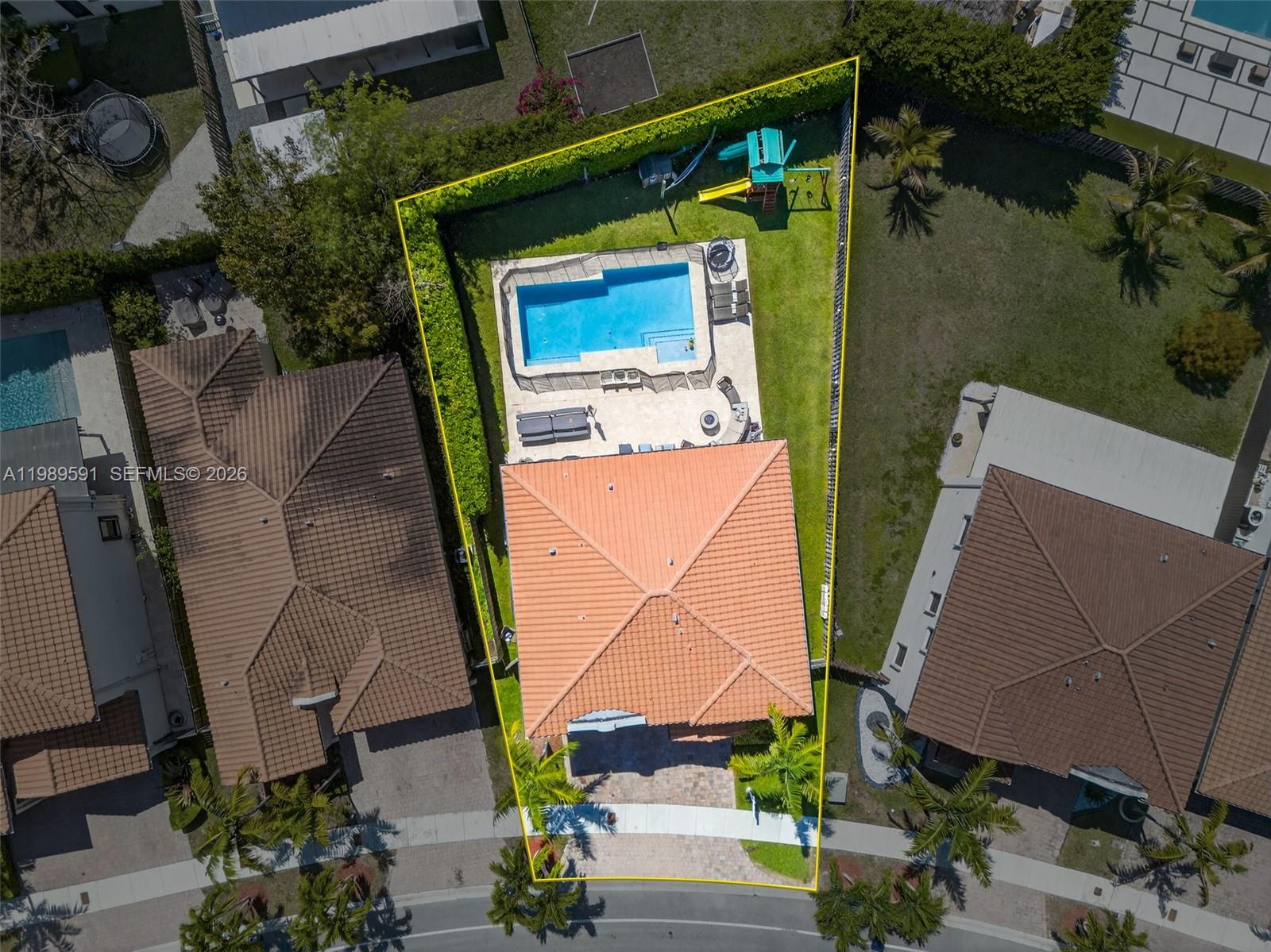 17340 SW 154th Pl, Miami, FL, 33187/$880,000 4 17340 SW 154th Pl