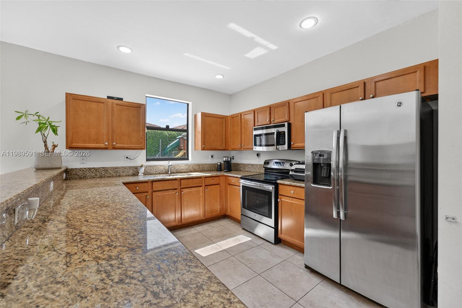 VENETIAN PARC WEST - Residential