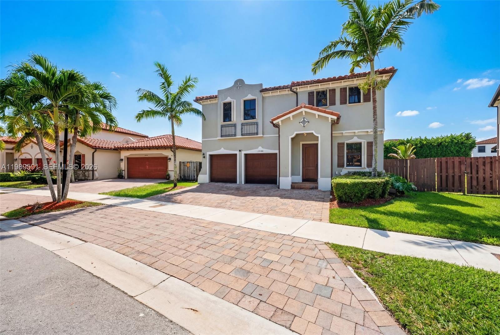 17340 SW 154th Pl, Miami, FL, 33187/$880,000 1 17340 SW 154th Pl
