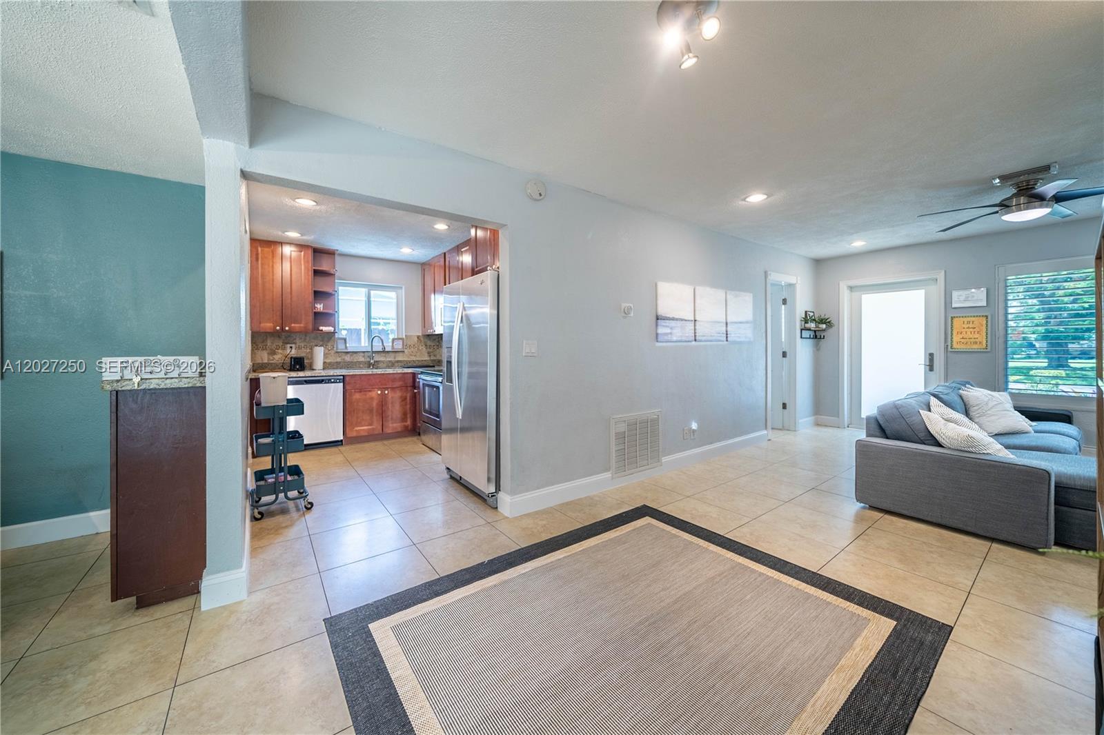 PEARL ESTATES - Residential