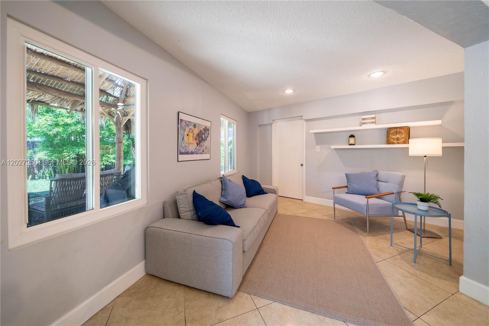 PEARL ESTATES - Residential