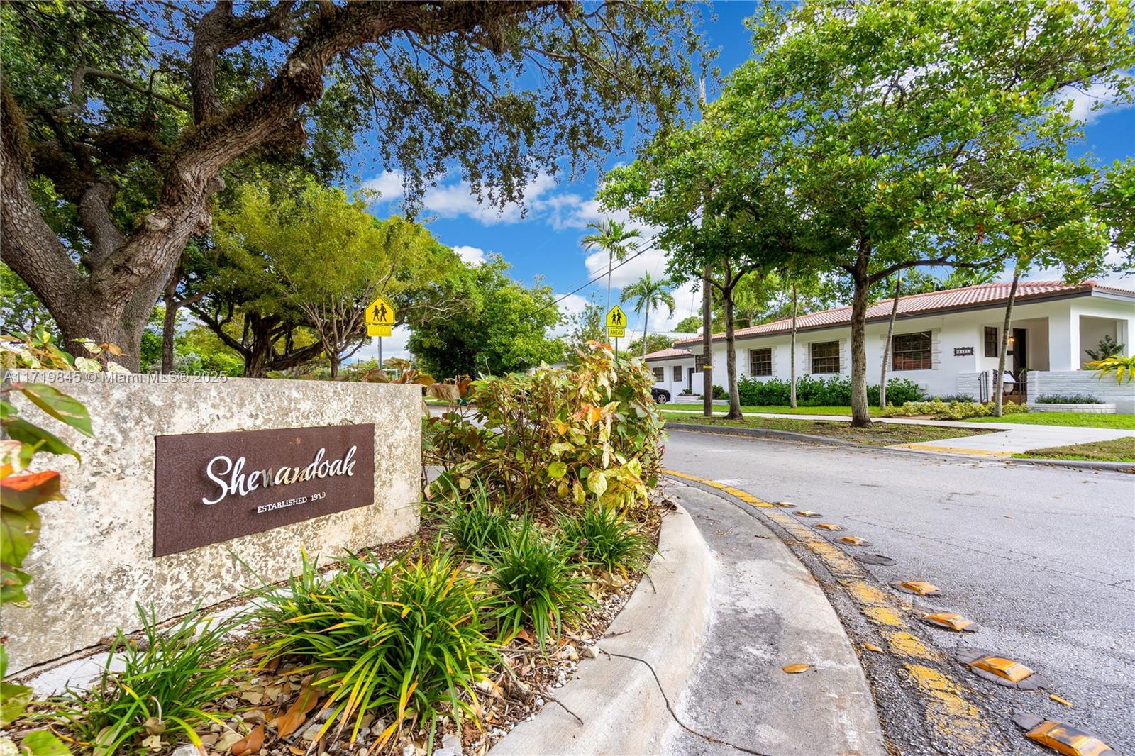 EAST SHENANDOAH - Residential Income