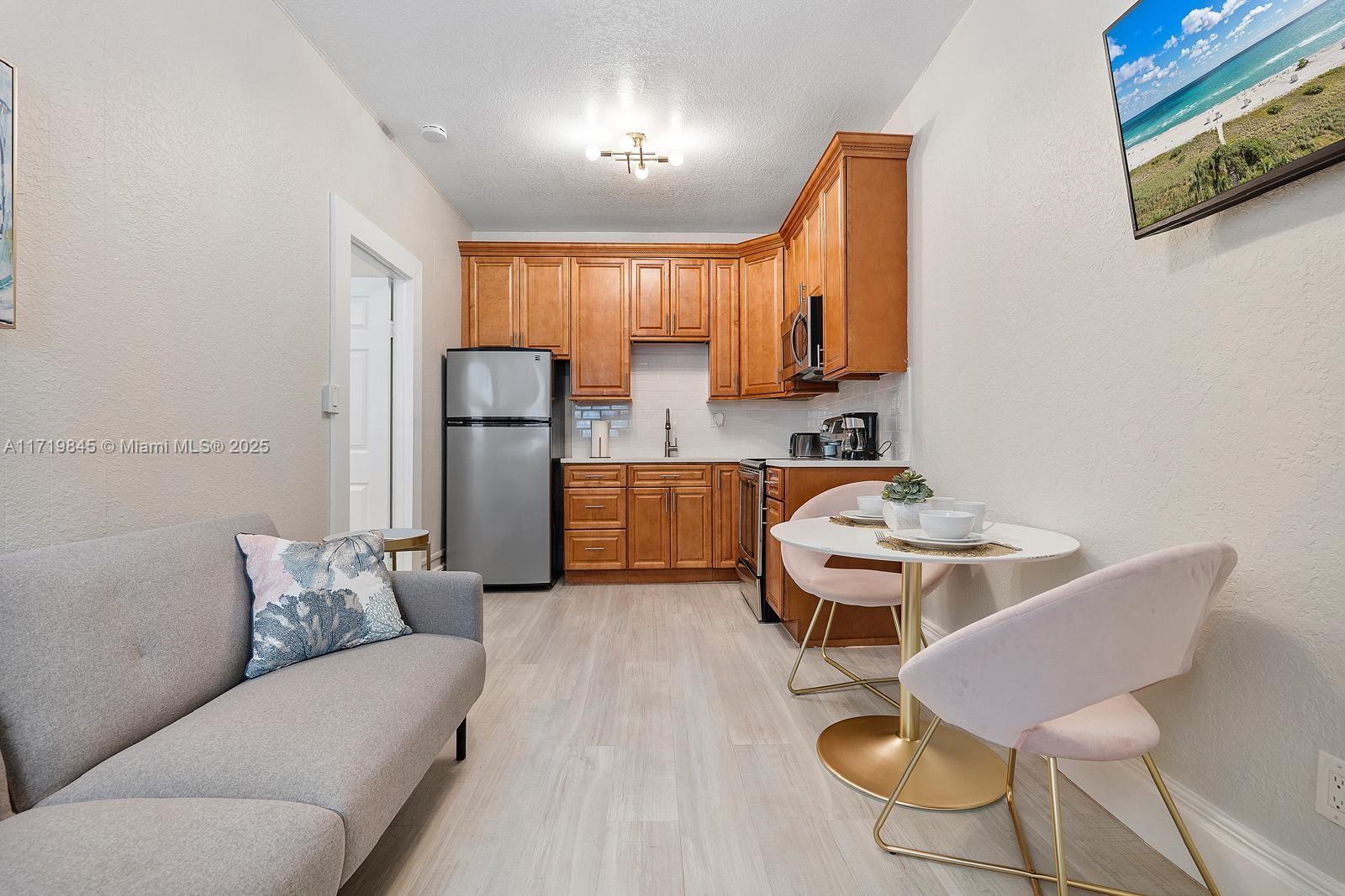 EAST SHENANDOAH - Residential Income