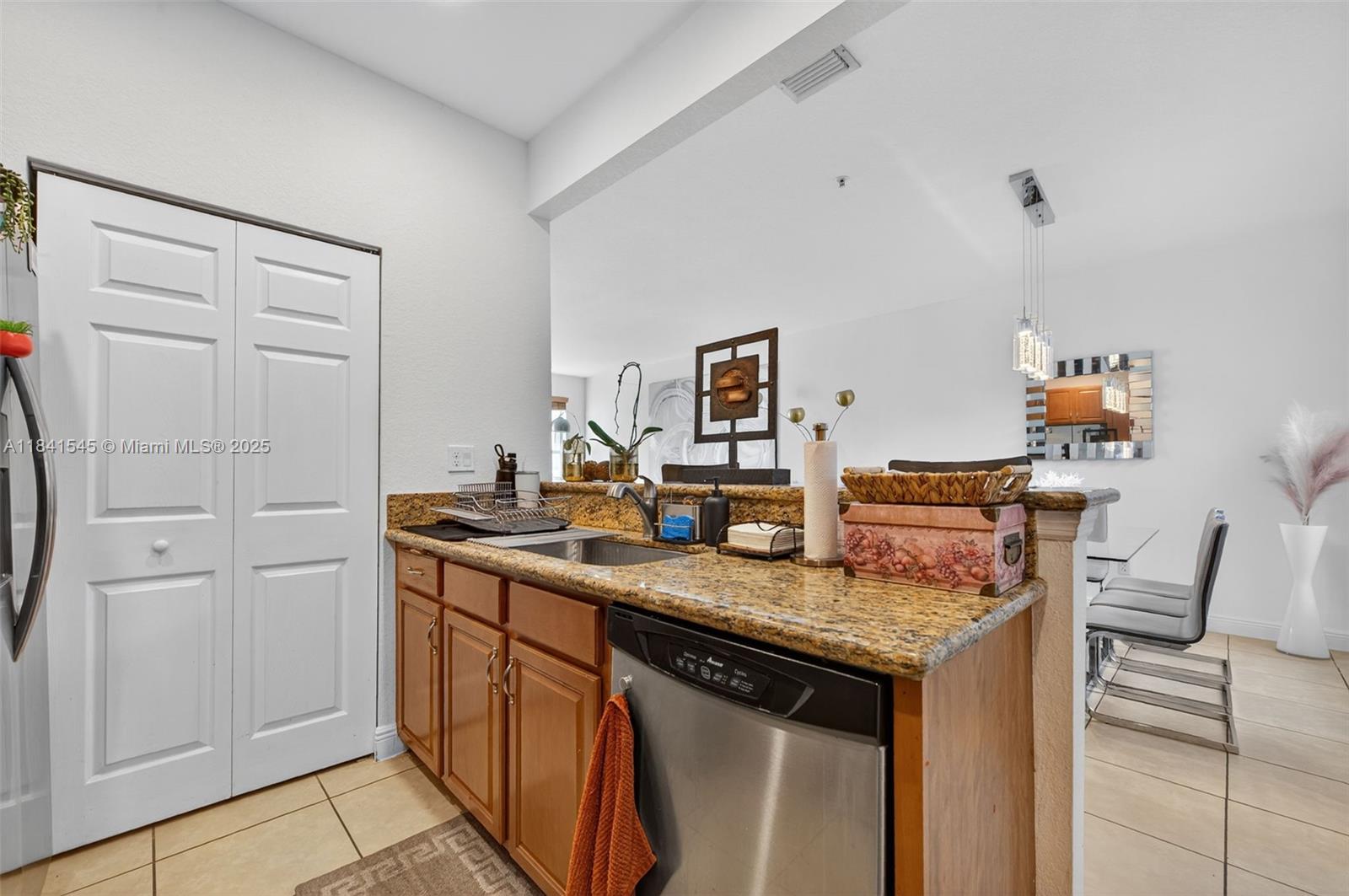 MEADOW PINES - Residential