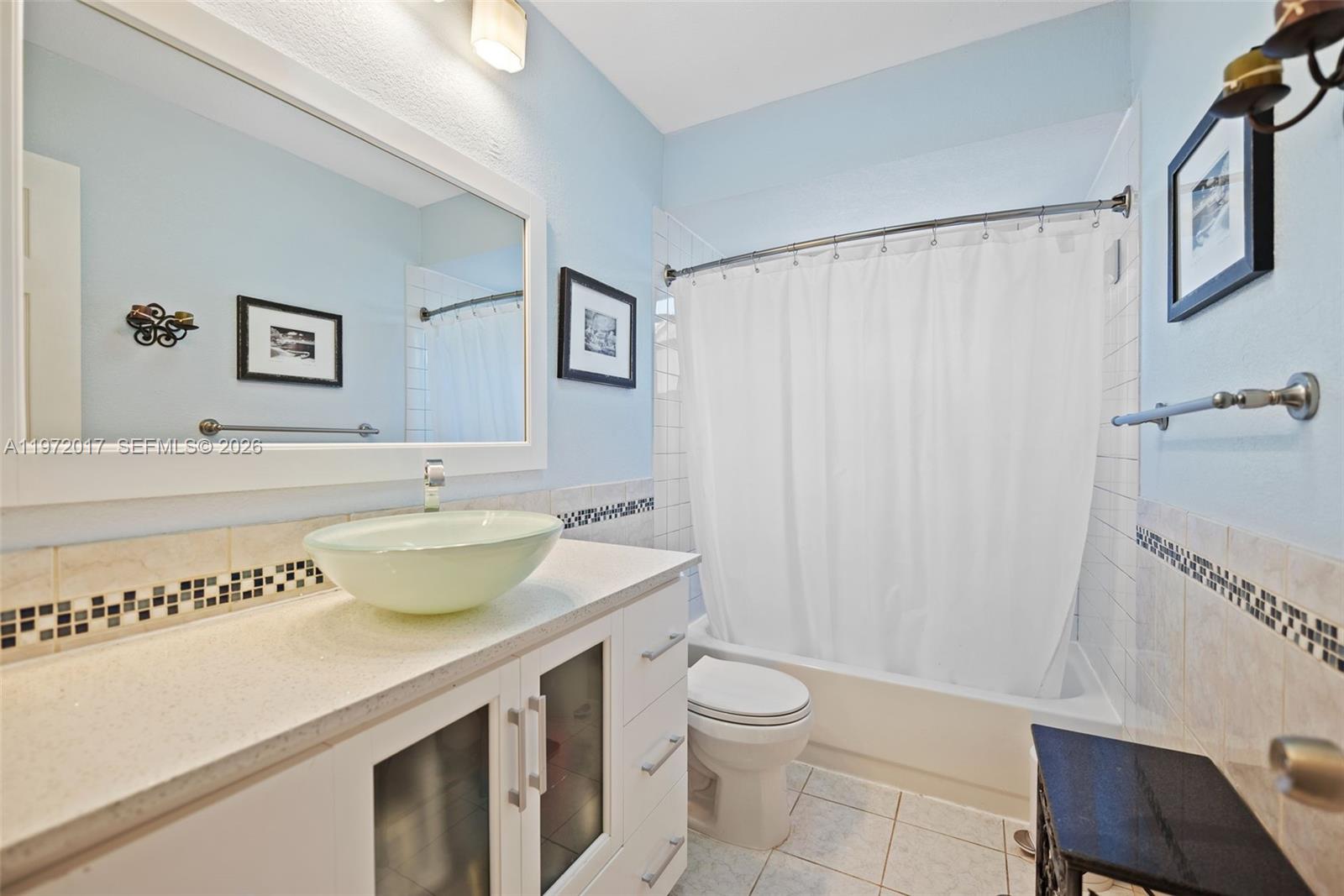 SUNRISE GOLF VILLAGE - Residential