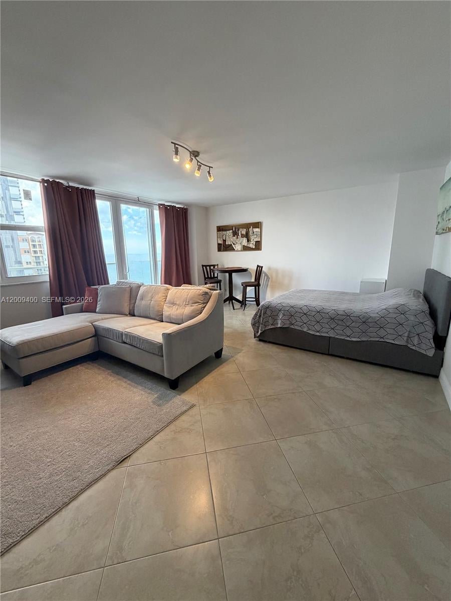 3180 S Ocean Dr 1705