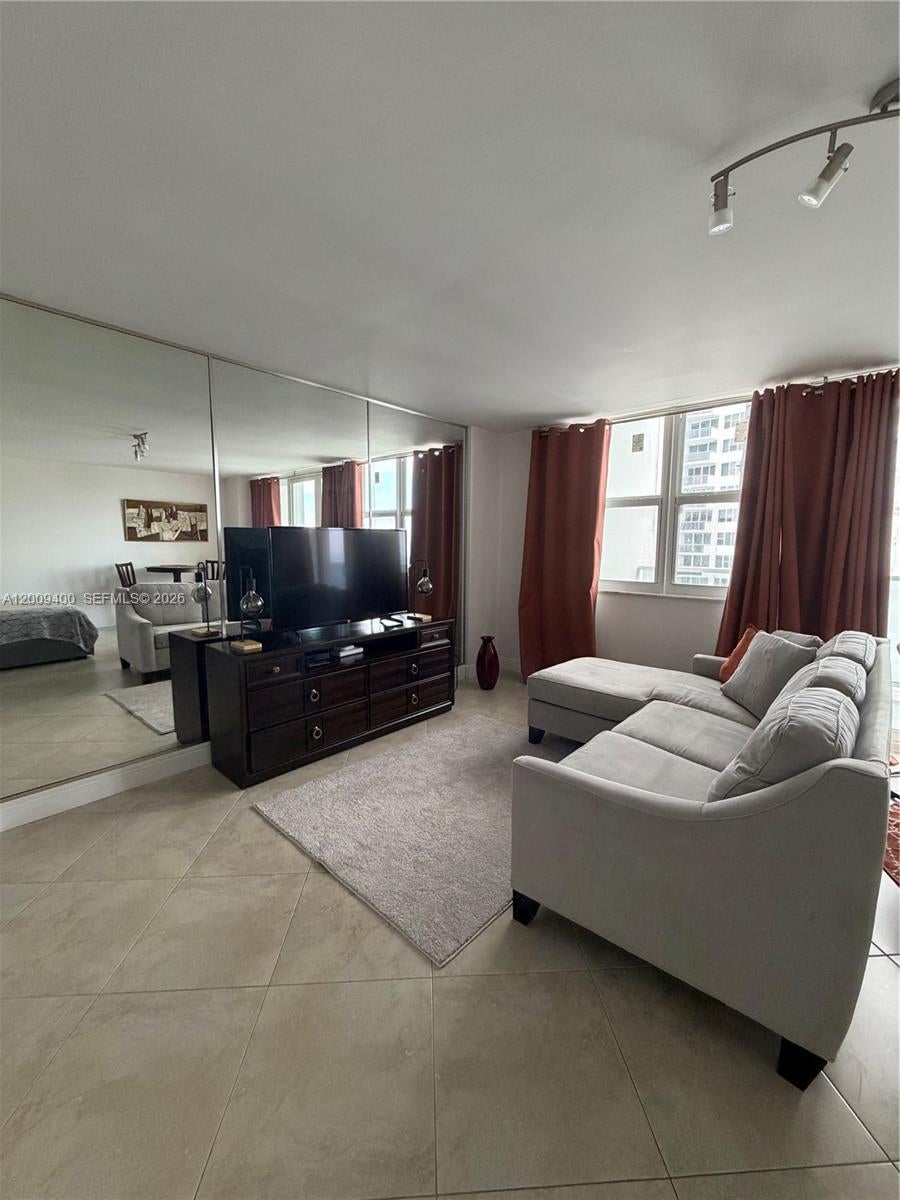 3180 S Ocean Dr 1705
