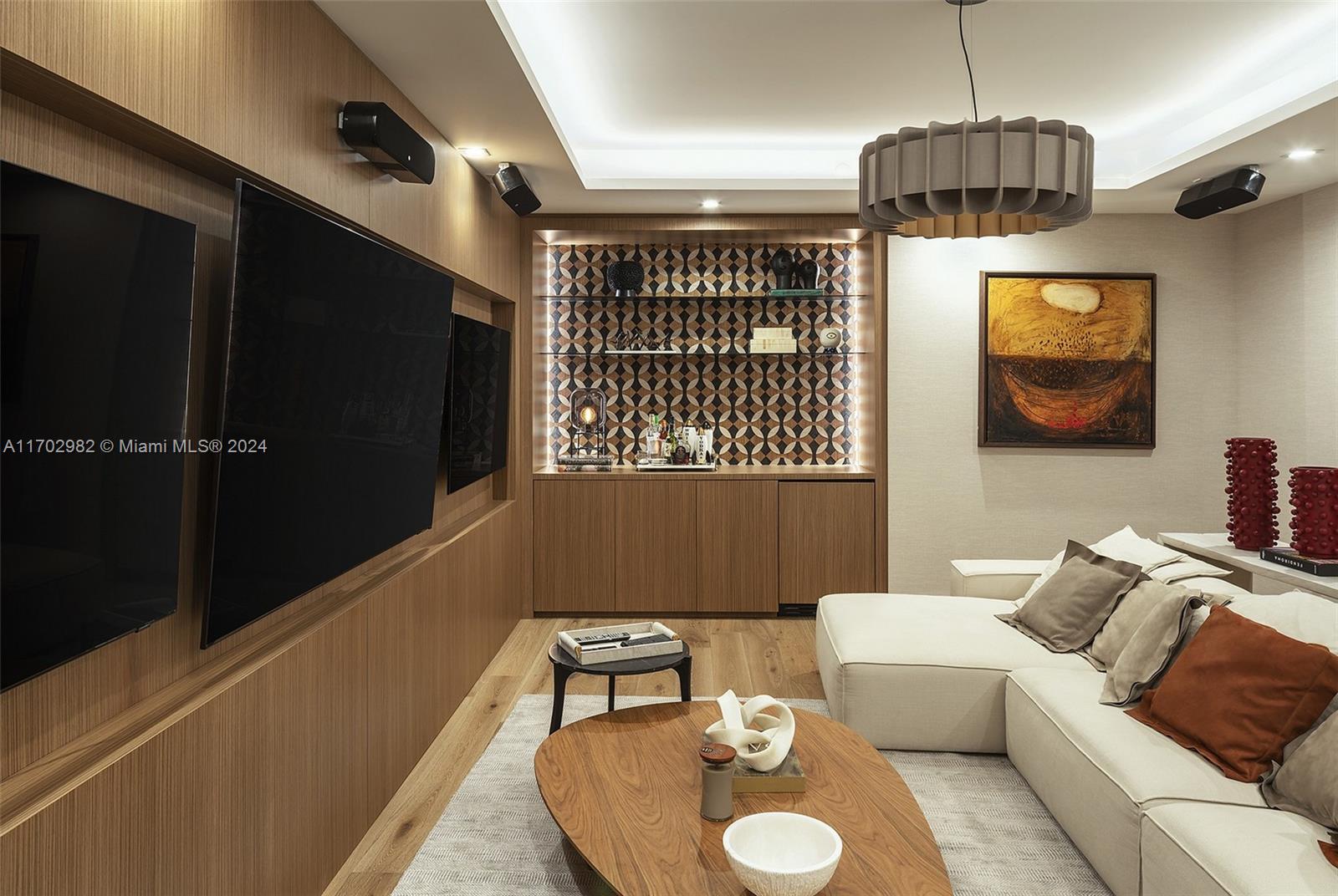 CORAL GABLES BILTMORE SEC - Residential