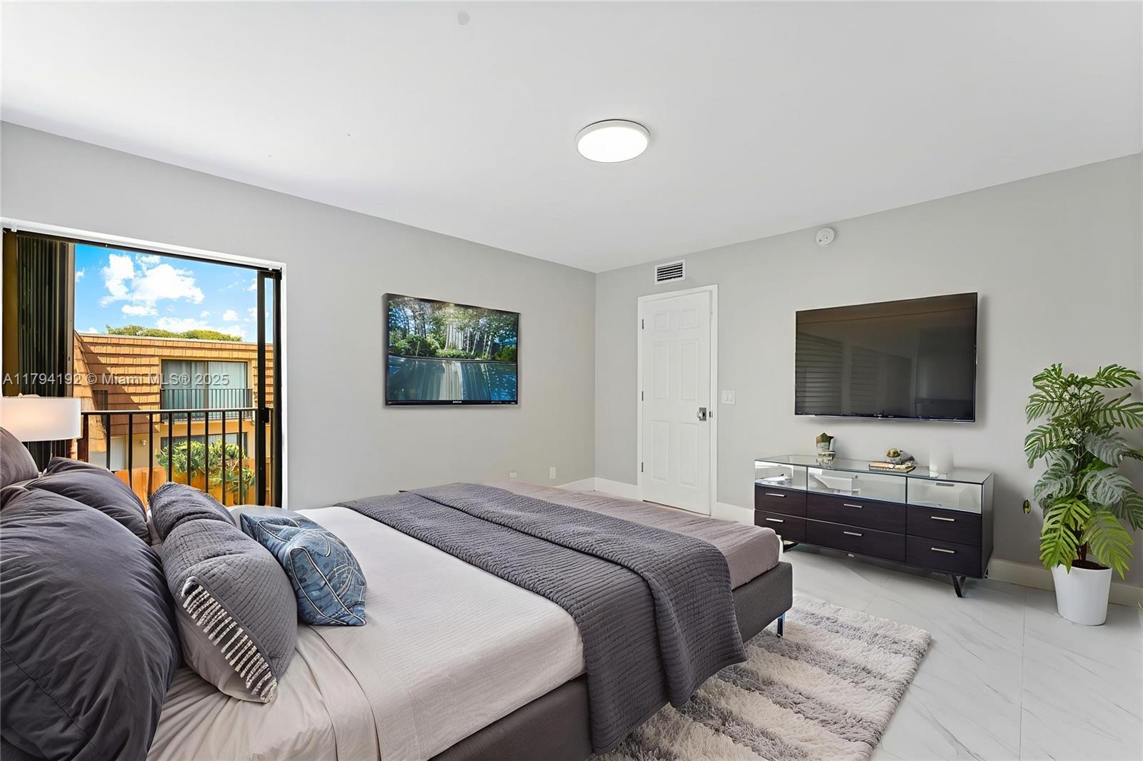 ROCK CREEK PHASE TWO - Residential