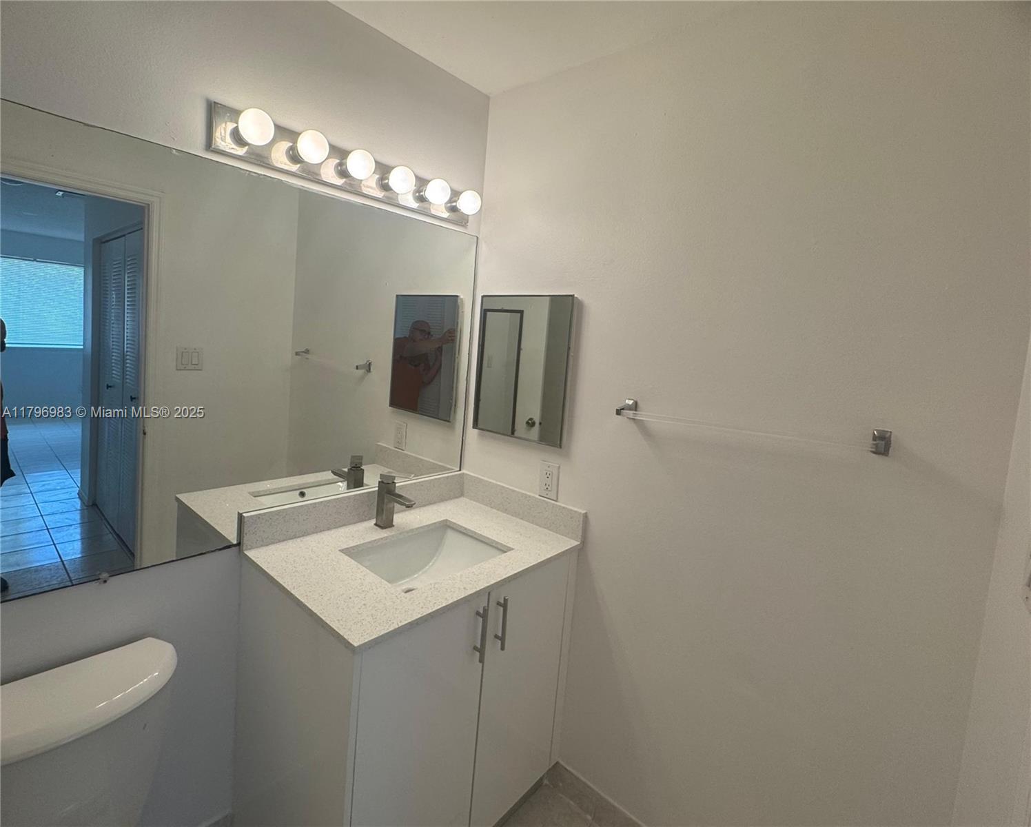 15770 SW 106th Ter 306