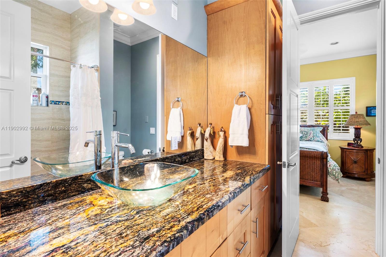 RIVERSIDE ADD AMEN PLAT - Residential