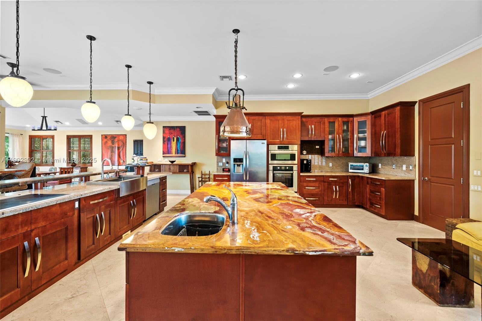 RIVERSIDE ADD AMEN PLAT - Residential