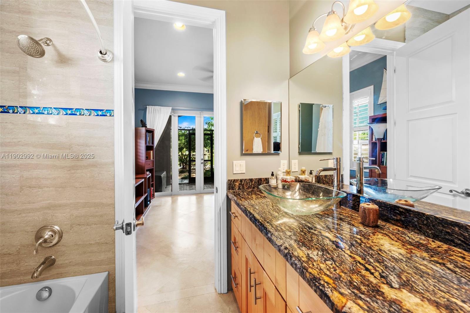 RIVERSIDE ADD AMEN PLAT - Residential