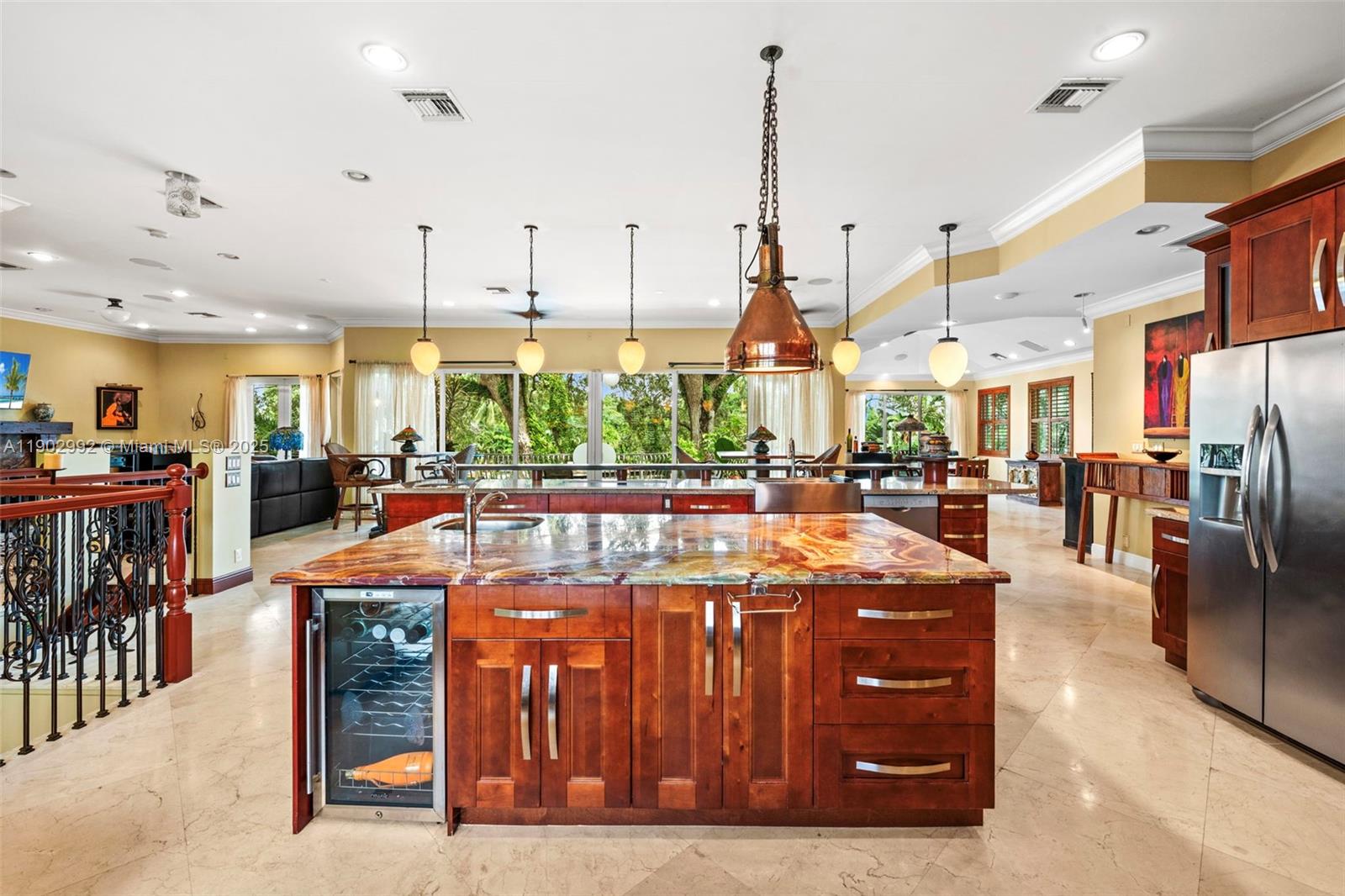 RIVERSIDE ADD AMEN PLAT - Residential