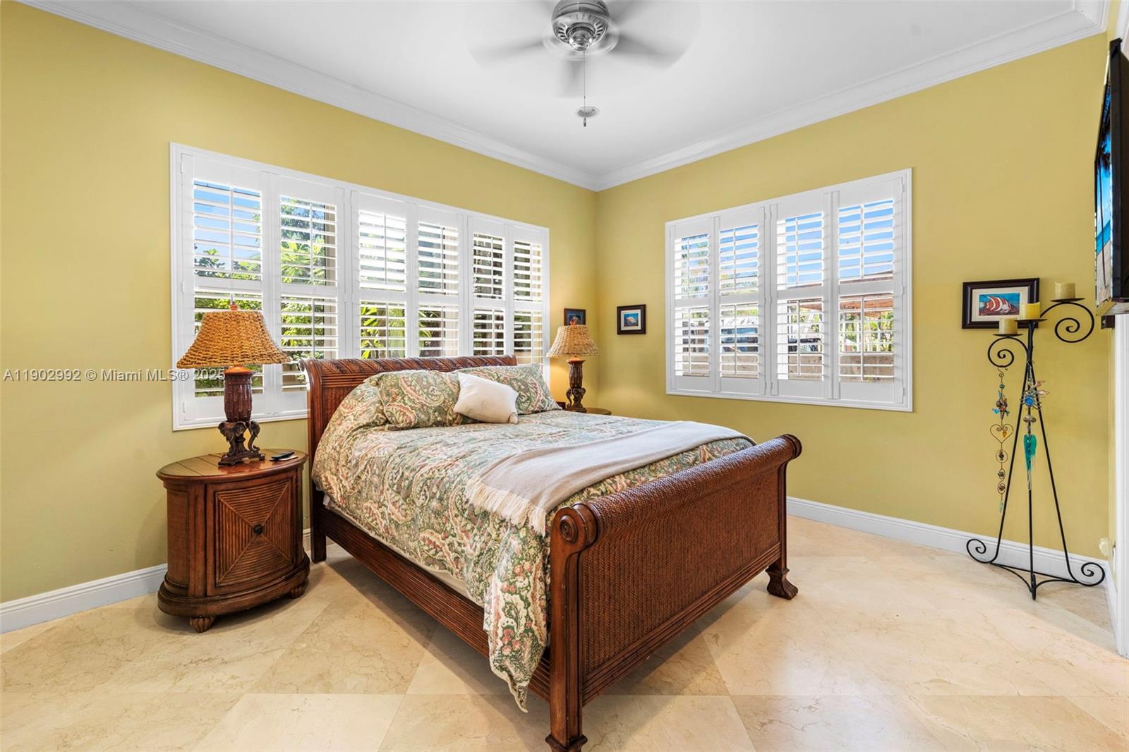 RIVERSIDE ADD AMEN PLAT - Residential