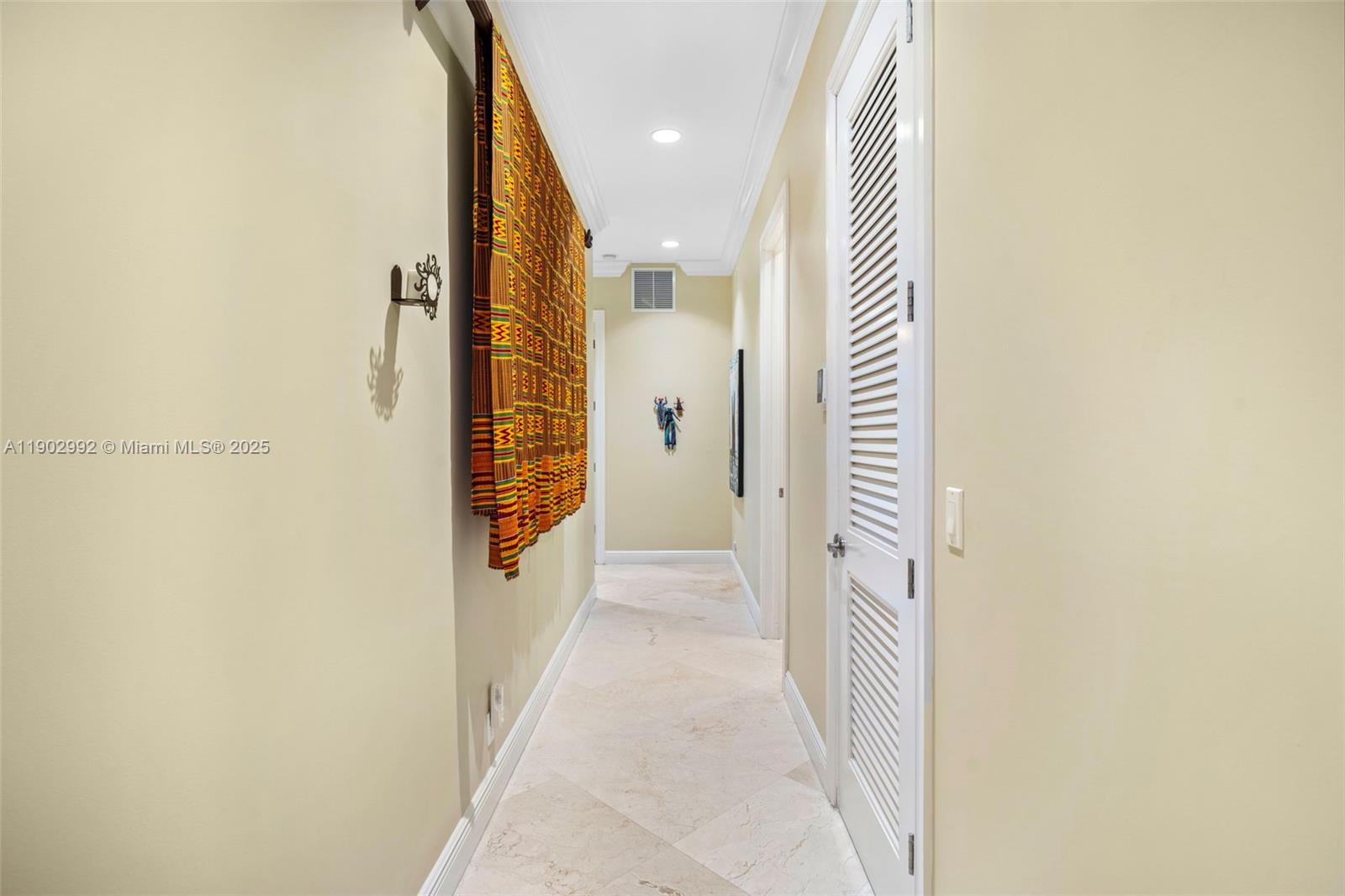 RIVERSIDE ADD AMEN PLAT - Residential