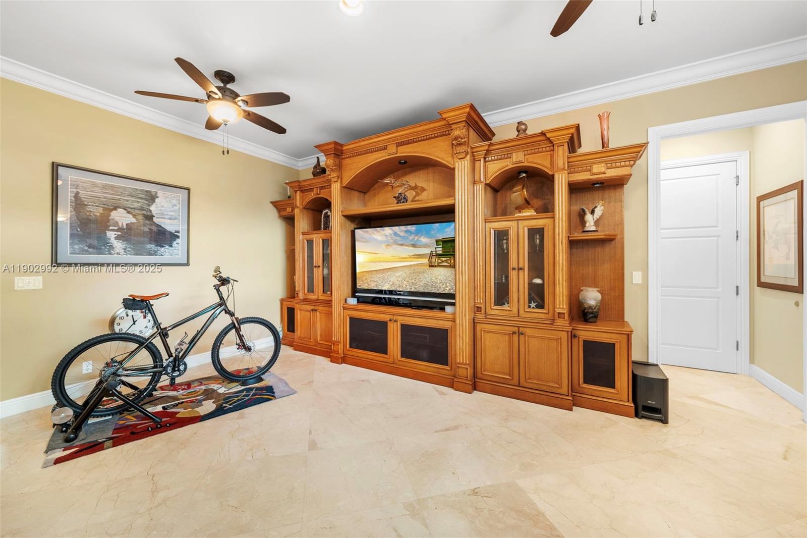 RIVERSIDE ADD AMEN PLAT - Residential