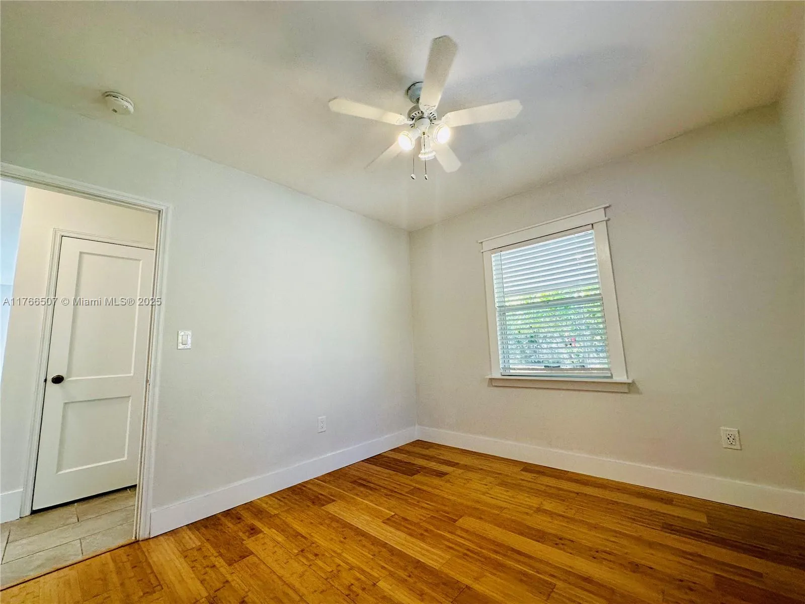 North Miami, Florida 33168, United States, 2 Bedrooms Bedrooms, ,1 BathroomBathrooms,Residential,Active,93451