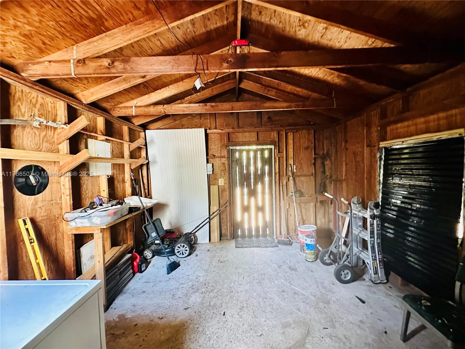 North Miami, Florida 33168, United States, 2 Bedrooms Bedrooms, ,1 BathroomBathrooms,Residential,Active,93451