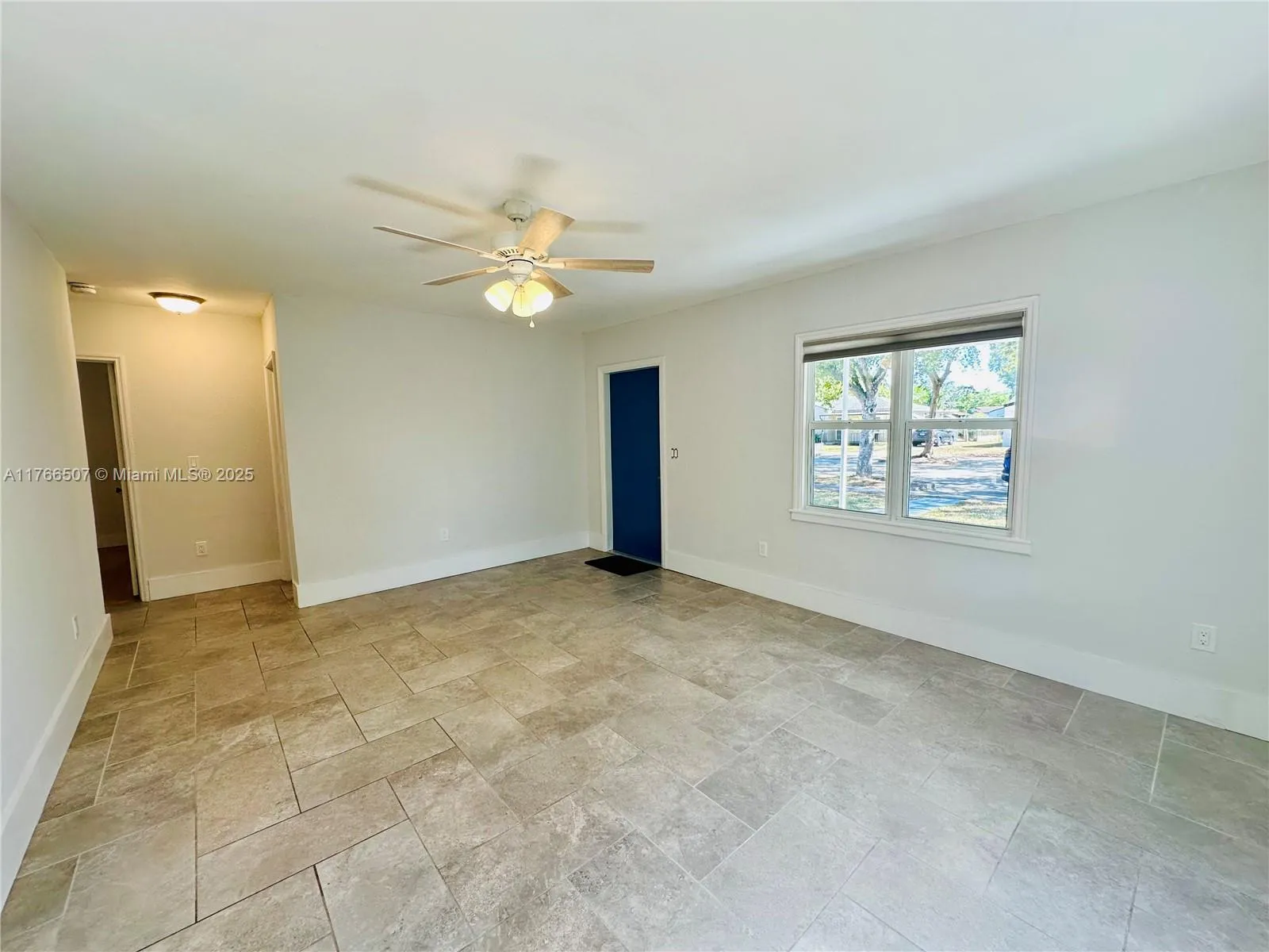 North Miami, Florida 33168, United States, 2 Bedrooms Bedrooms, ,1 BathroomBathrooms,Residential,Active,93451
