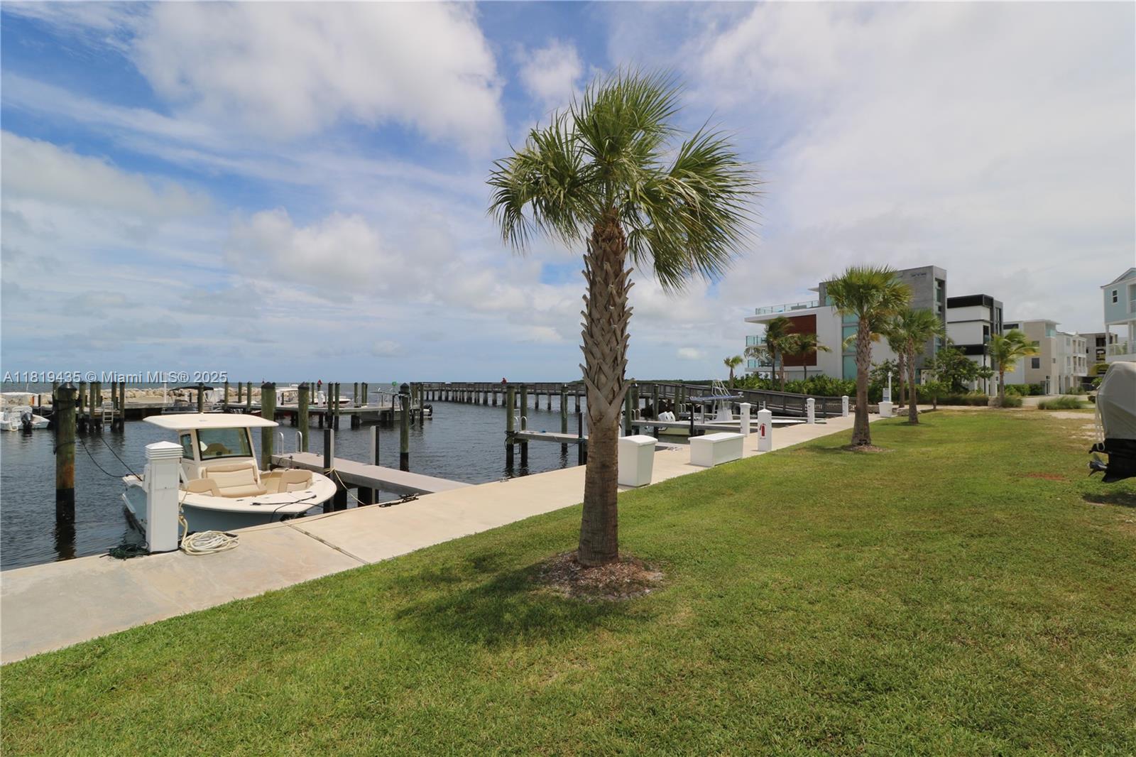 KEY LARGO OCEAN RESORT - Land