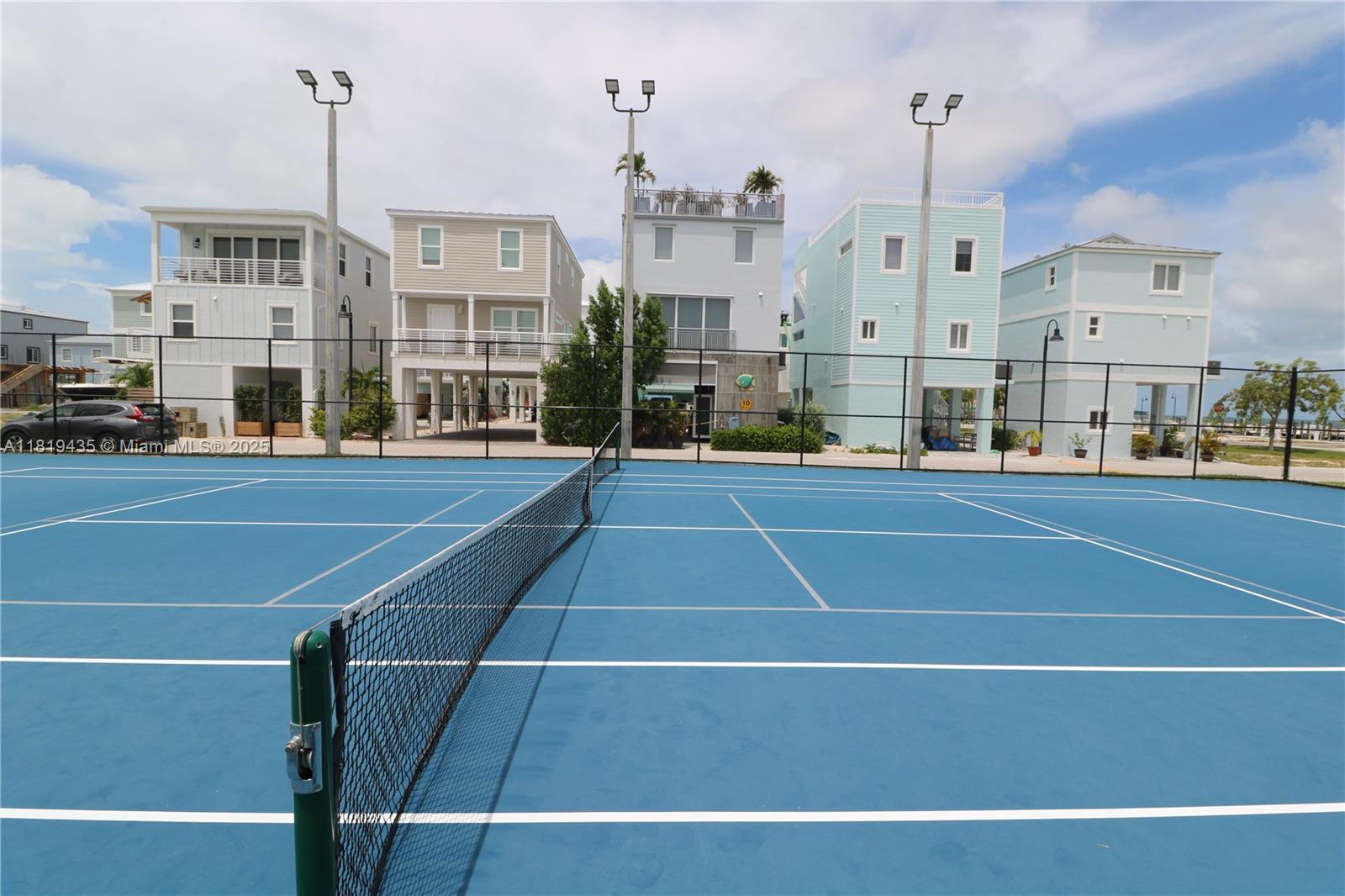 KEY LARGO OCEAN RESORT - Land