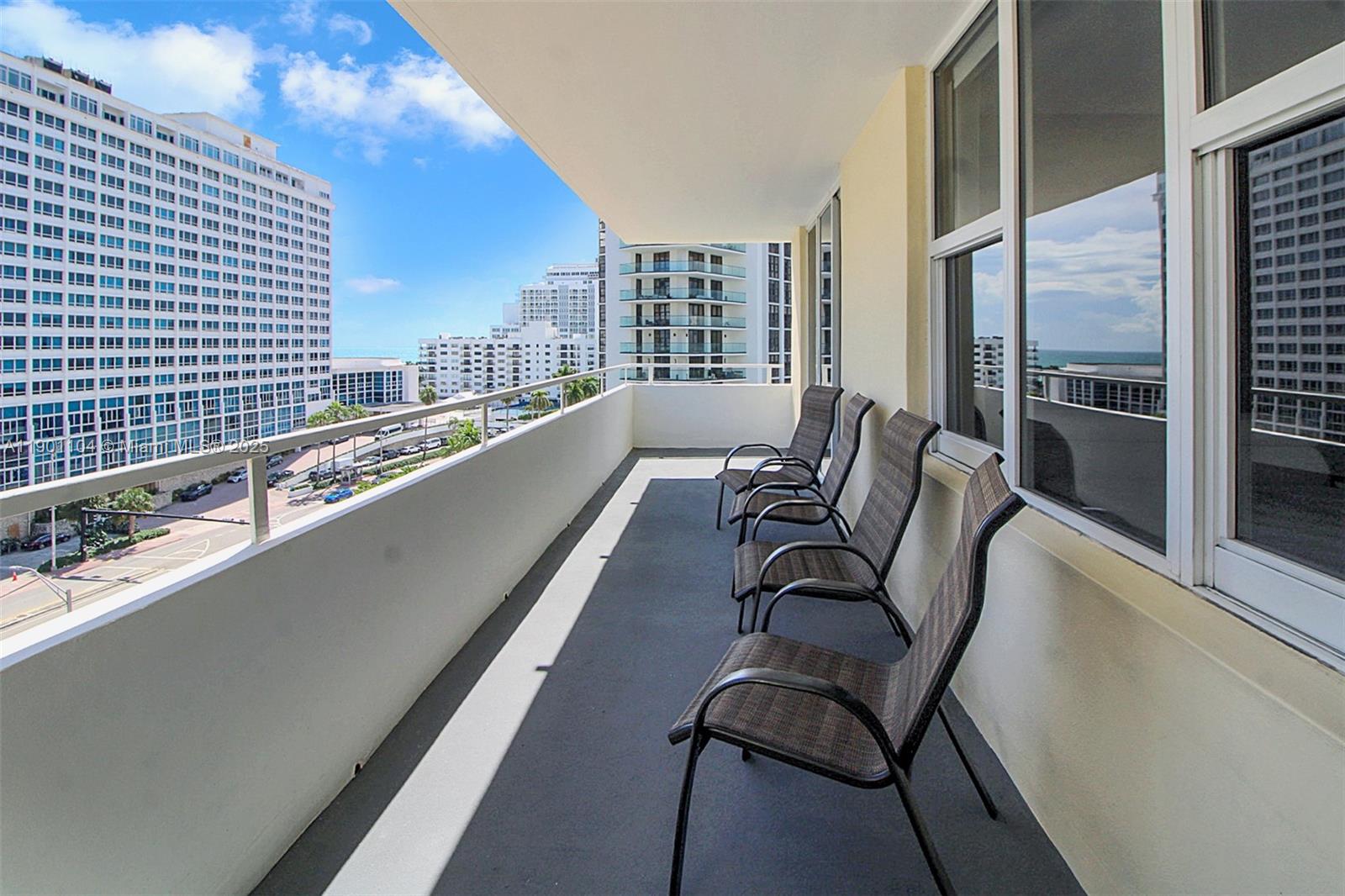 5600 CONDO - Residential