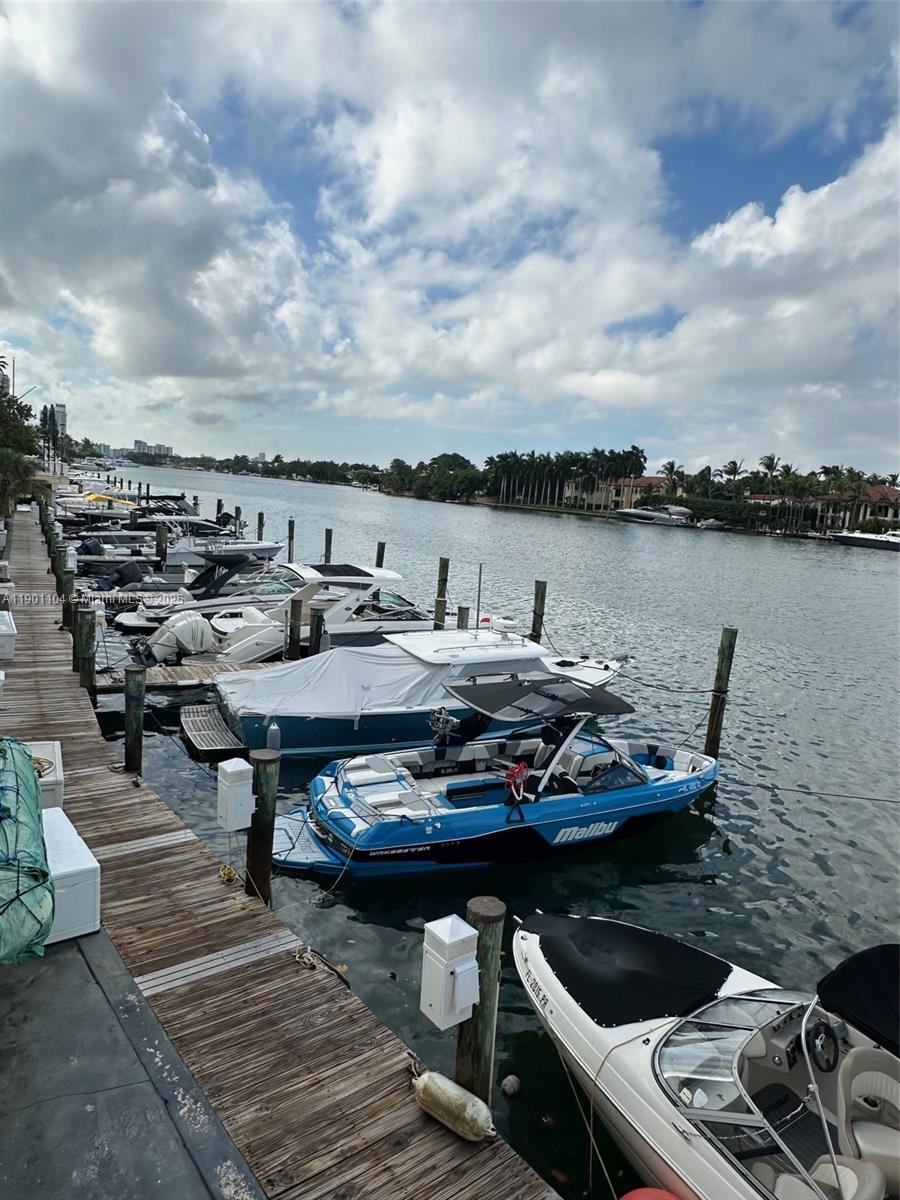 5600 CONDO - Residential