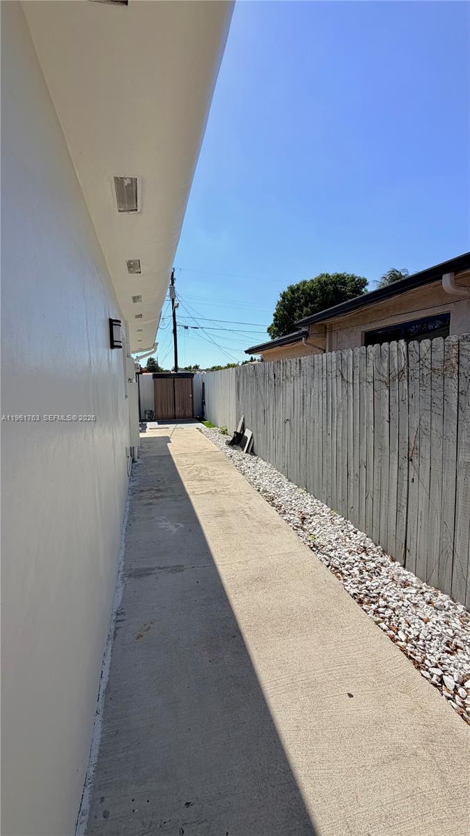 HIALEAH 14 ADDN - Residential
