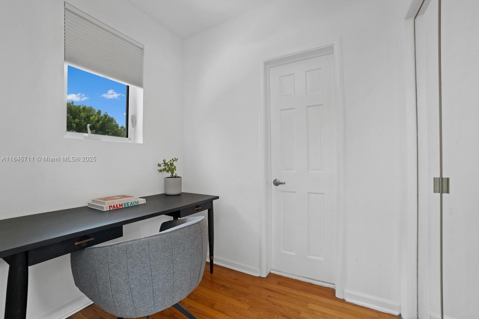 SAN MARINO ISLAND - Residential