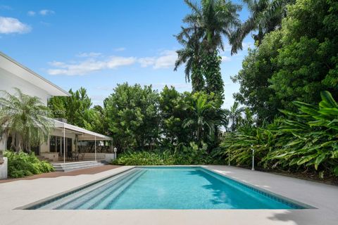 114 3rd San Marino Ter Miami Beach FL 33139