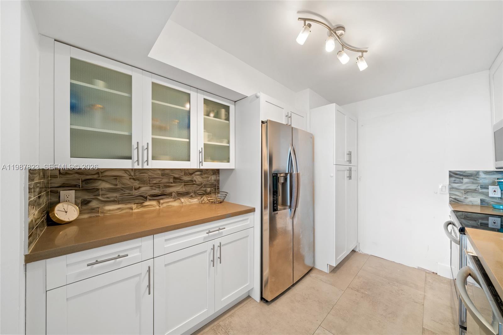 QUADOMAIN TOWER I AND IV - Residential