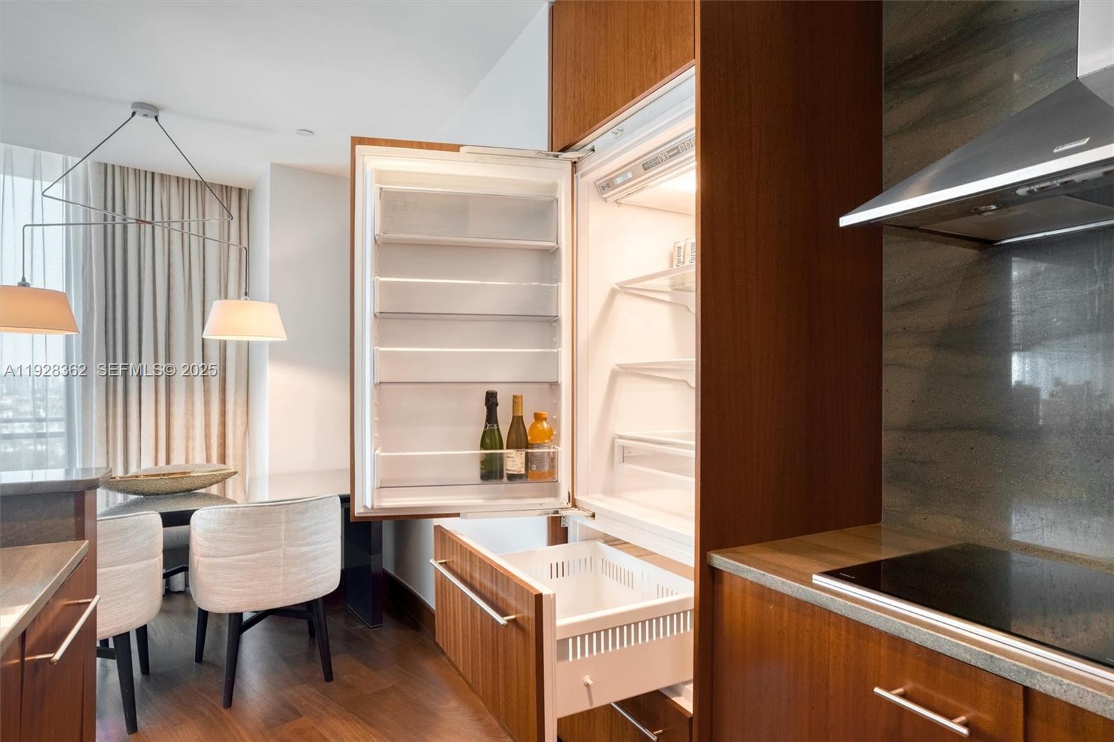 10295 COLLINS AVE HOTEL C - Residential