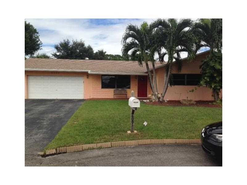 PALM-AIRE VILLAGE - Residential