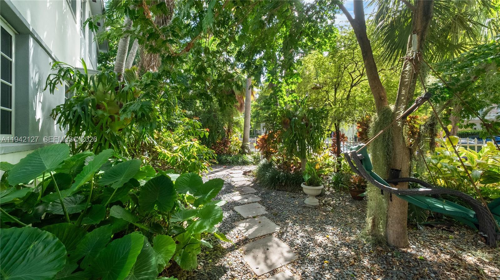 645 MICHIGAN AVE CONDO - Residential