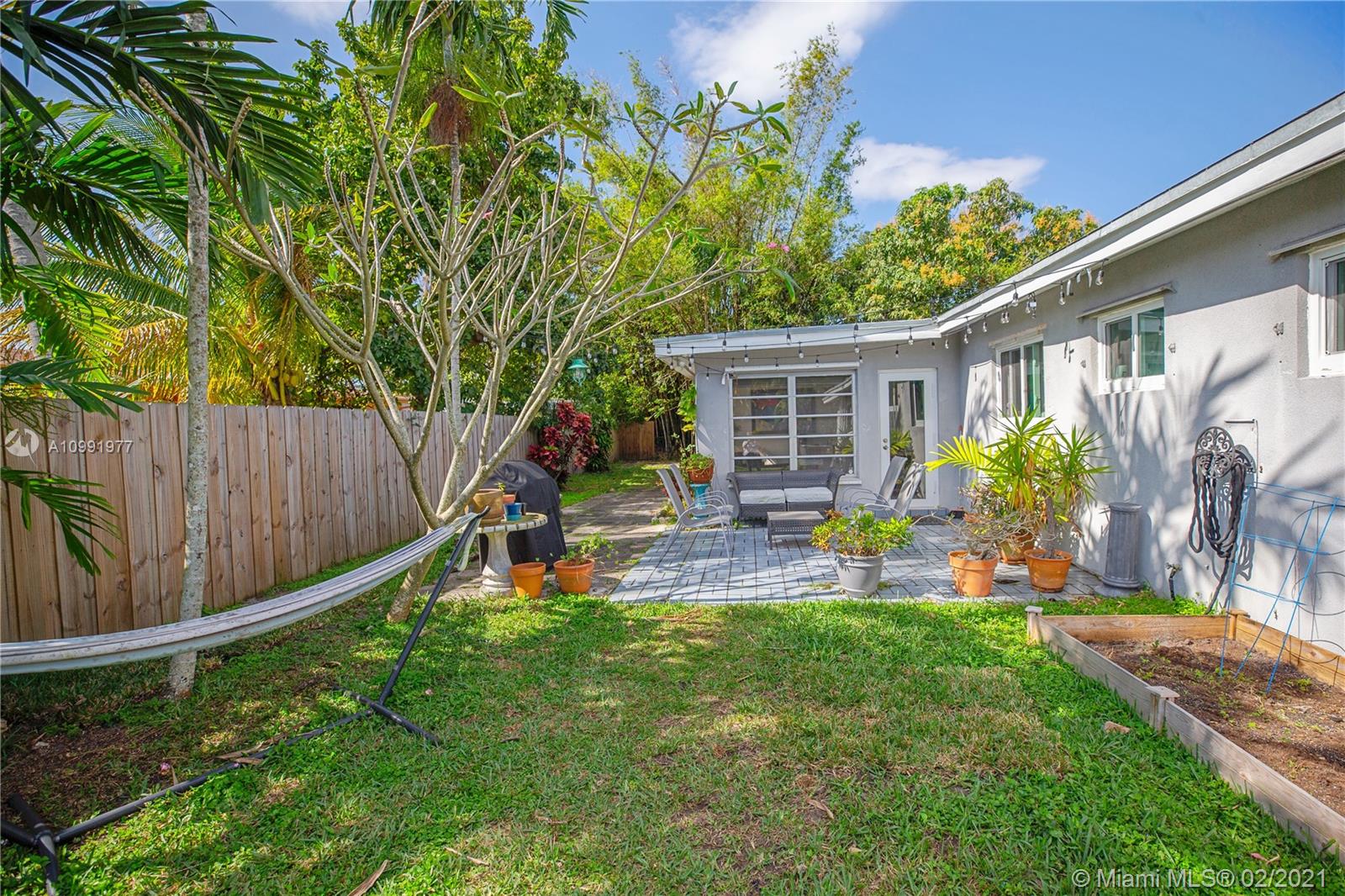 JOHN BELTON SPARLING ESTA - Residential