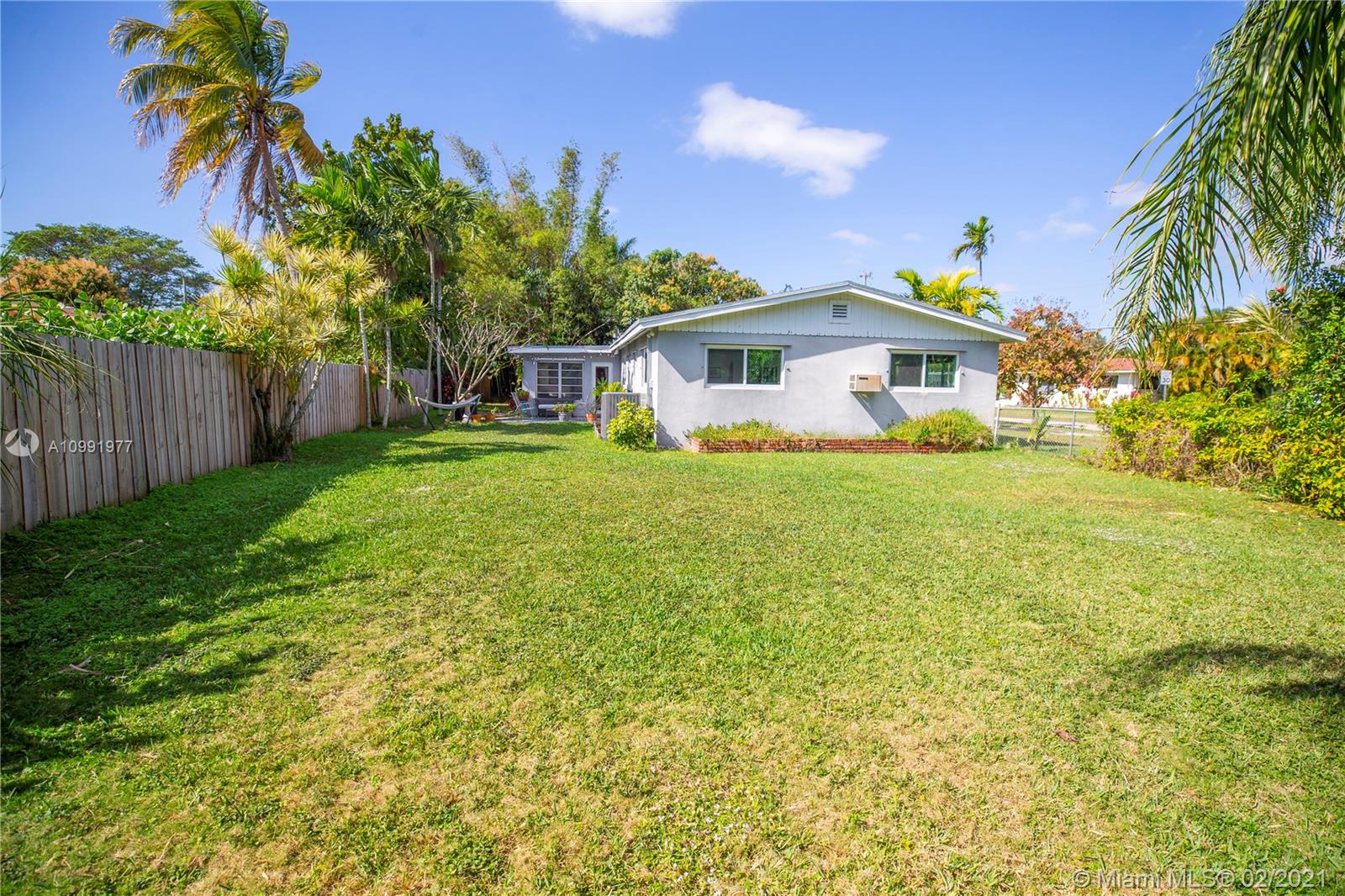 JOHN BELTON SPARLING ESTA - Residential