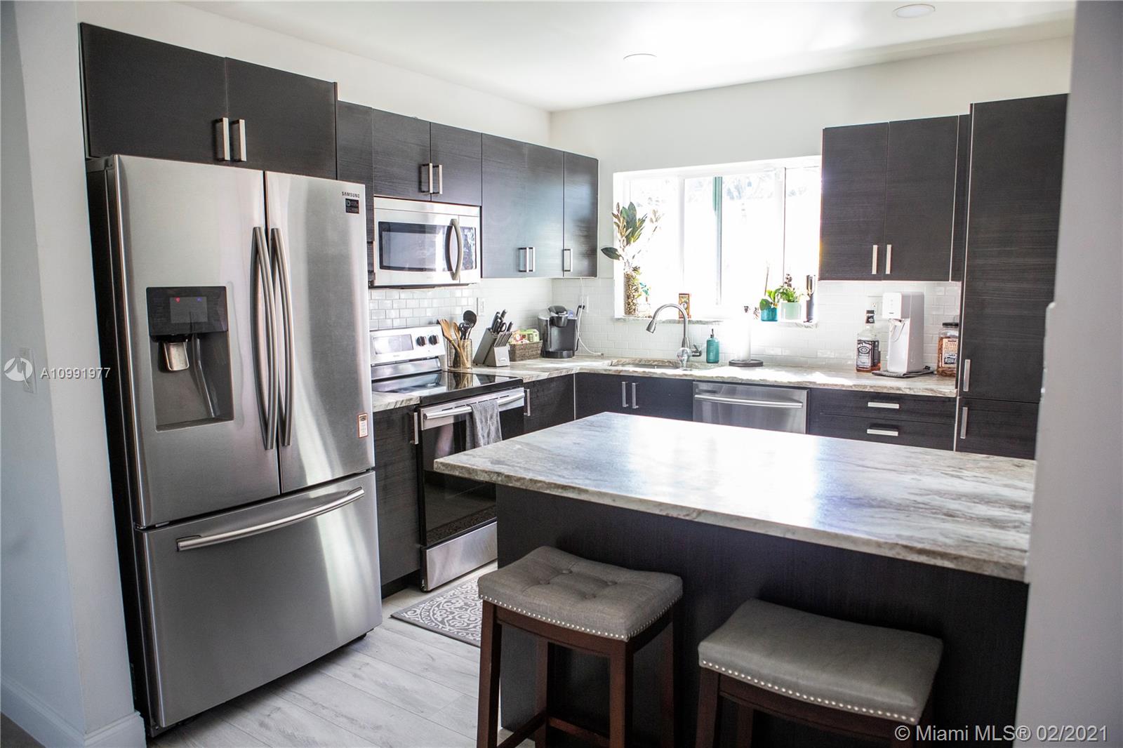 JOHN BELTON SPARLING ESTA - Residential