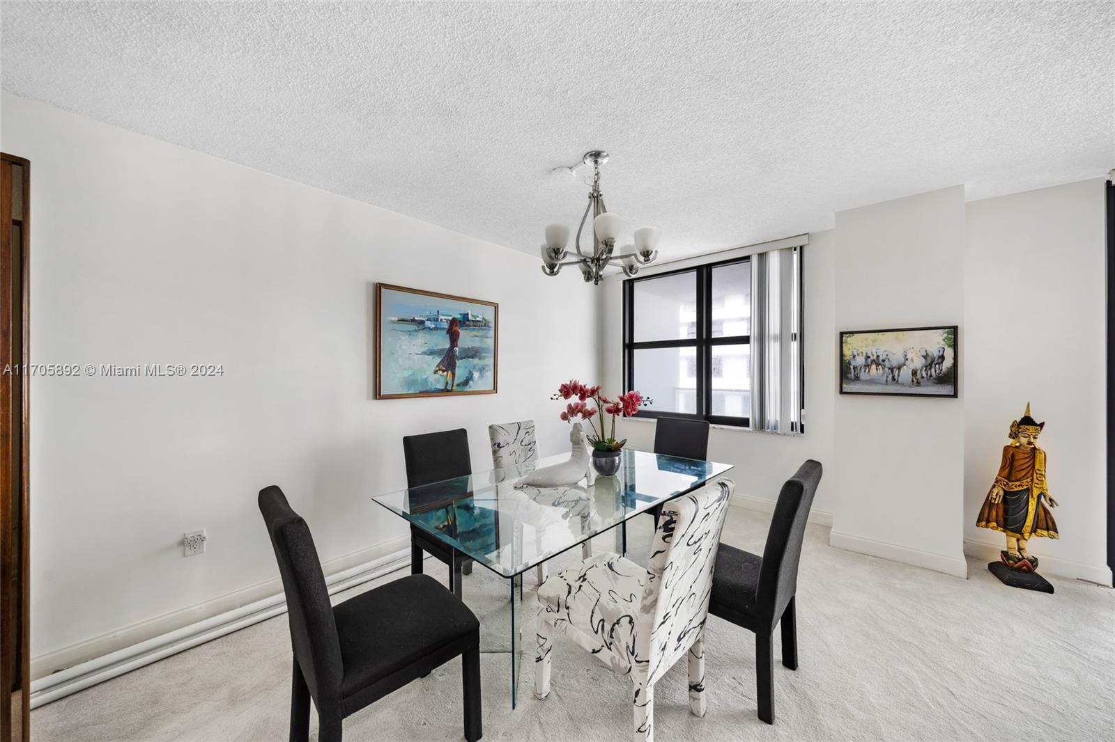 9801 Collins Ave 18X