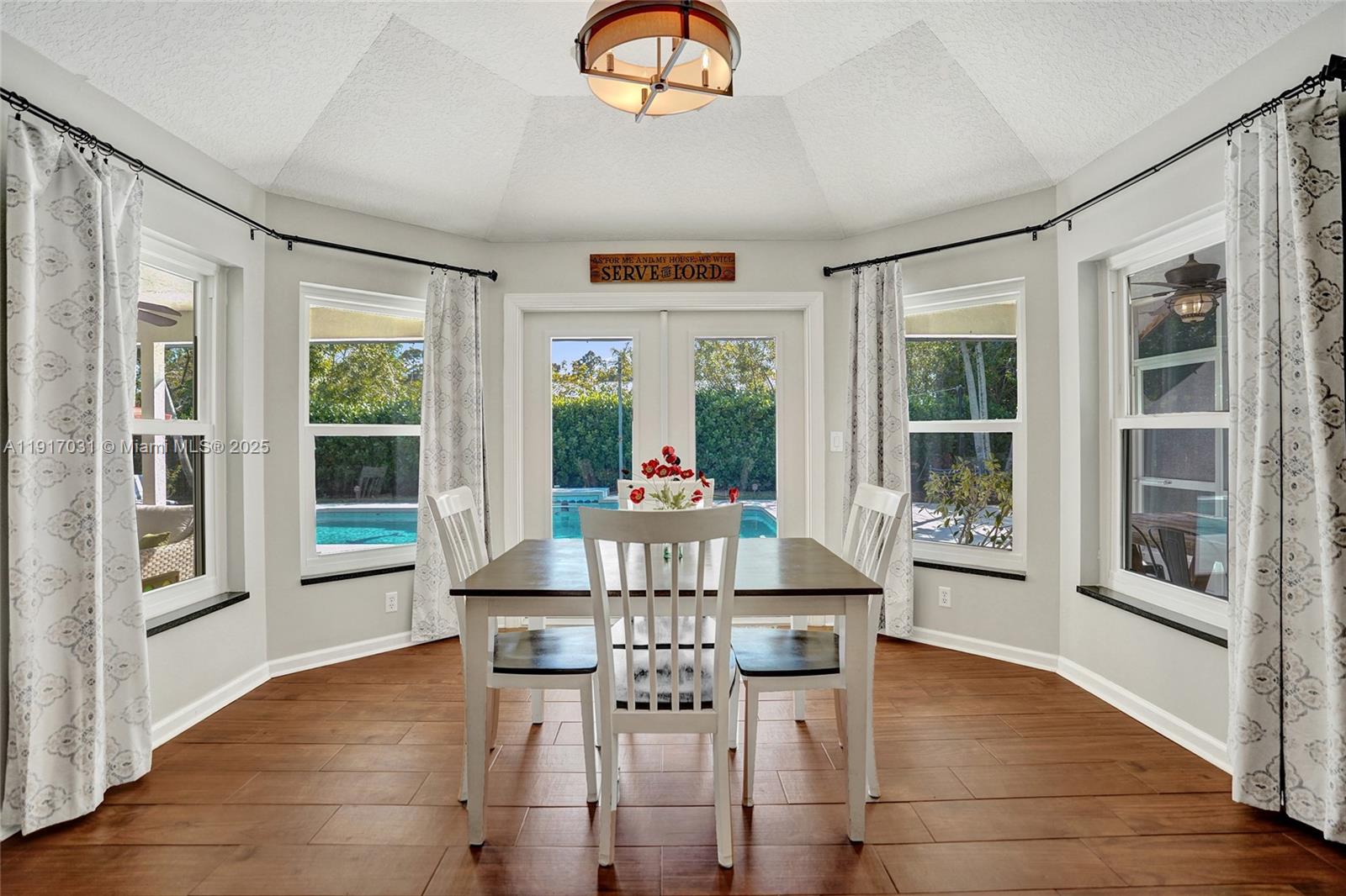 The Acreage - Residential